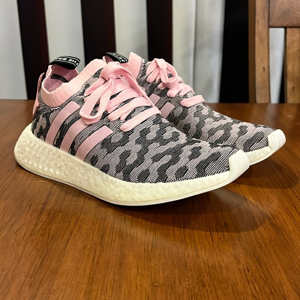 Adidas NMD_R2 PK Primeknit Shoes Sneakers pink Boost BY9521 NMD Womens Size 7.5